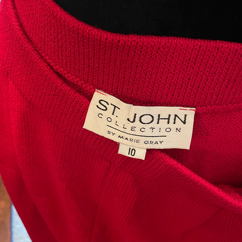Beautiful red St John wide leg pants